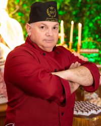 CHEF DE COZINHA SANDRO ROBERTO DELFINO